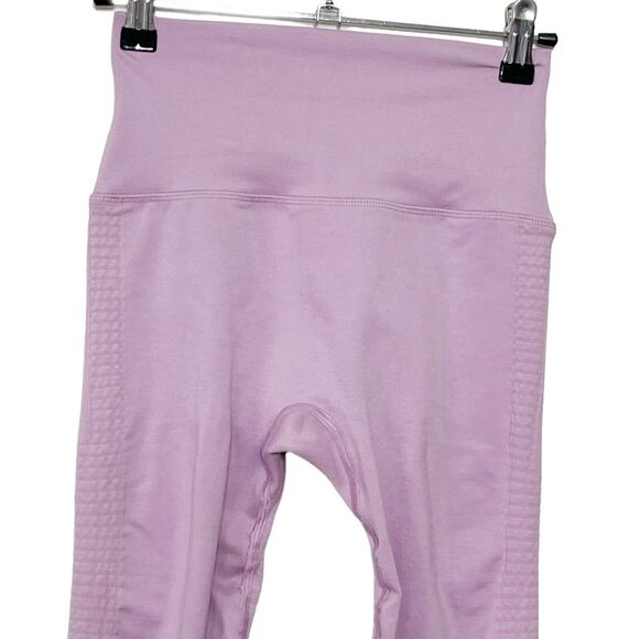 Alphalete Halo Seamless Leggings Women’s Size Small Pink High Rise 7/8 - Picture 6 of 12